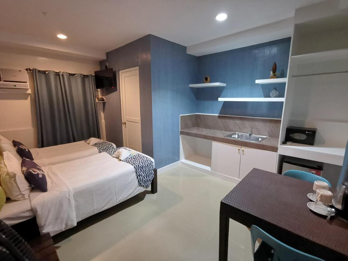 Pescadores Suites Moalboal Exteriér fotografie