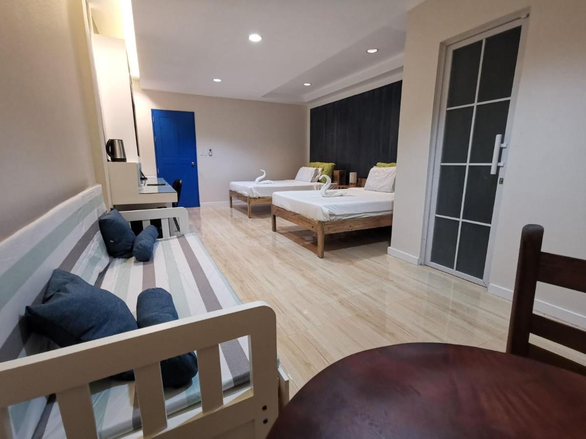 Pescadores Suites Moalboal Exteriér fotografie