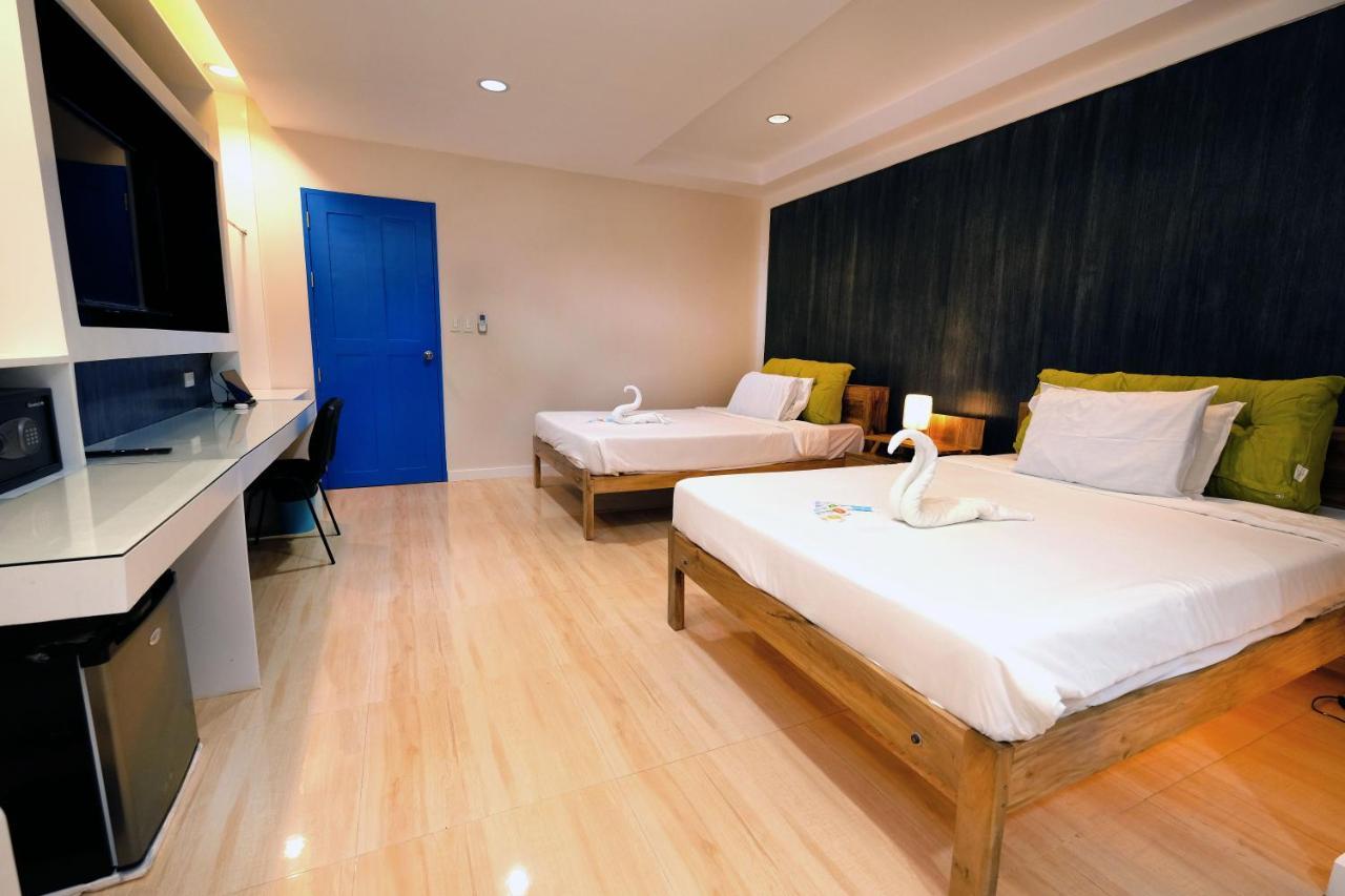 Pescadores Suites Moalboal Exteriér fotografie
