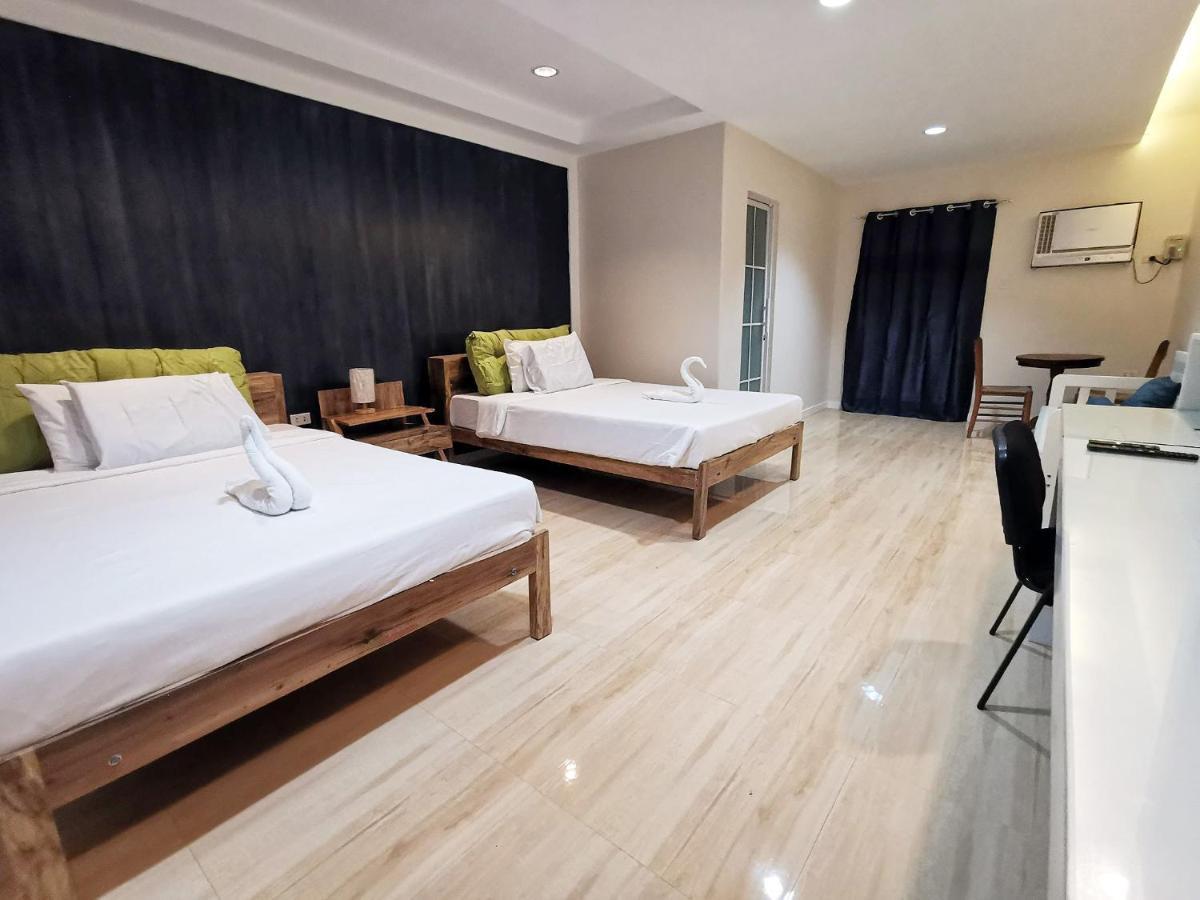 Pescadores Suites Moalboal Exteriér fotografie