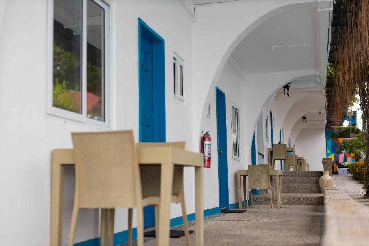 Pescadores Suites Moalboal Exteriér fotografie