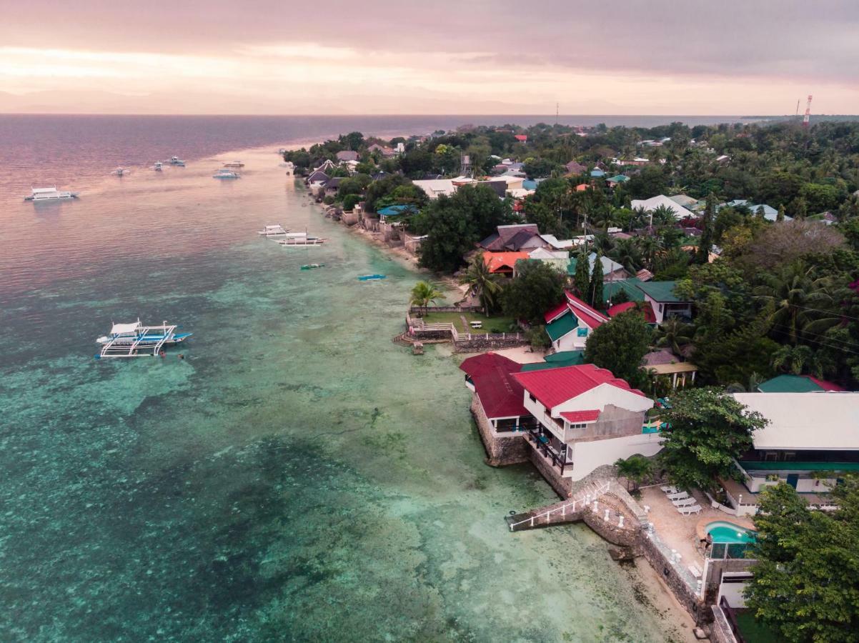 Pescadores Suites Moalboal Exteriér fotografie