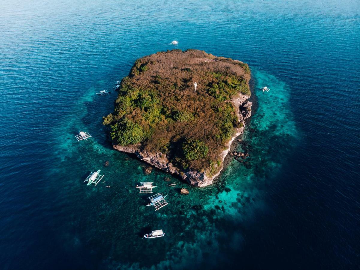 Pescadores Suites Moalboal Exteriér fotografie